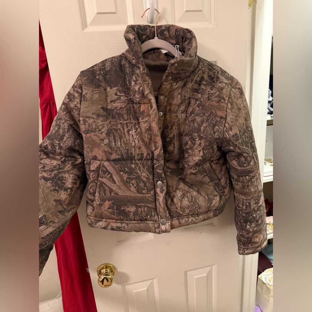 These Three Camo Puffer Jacket